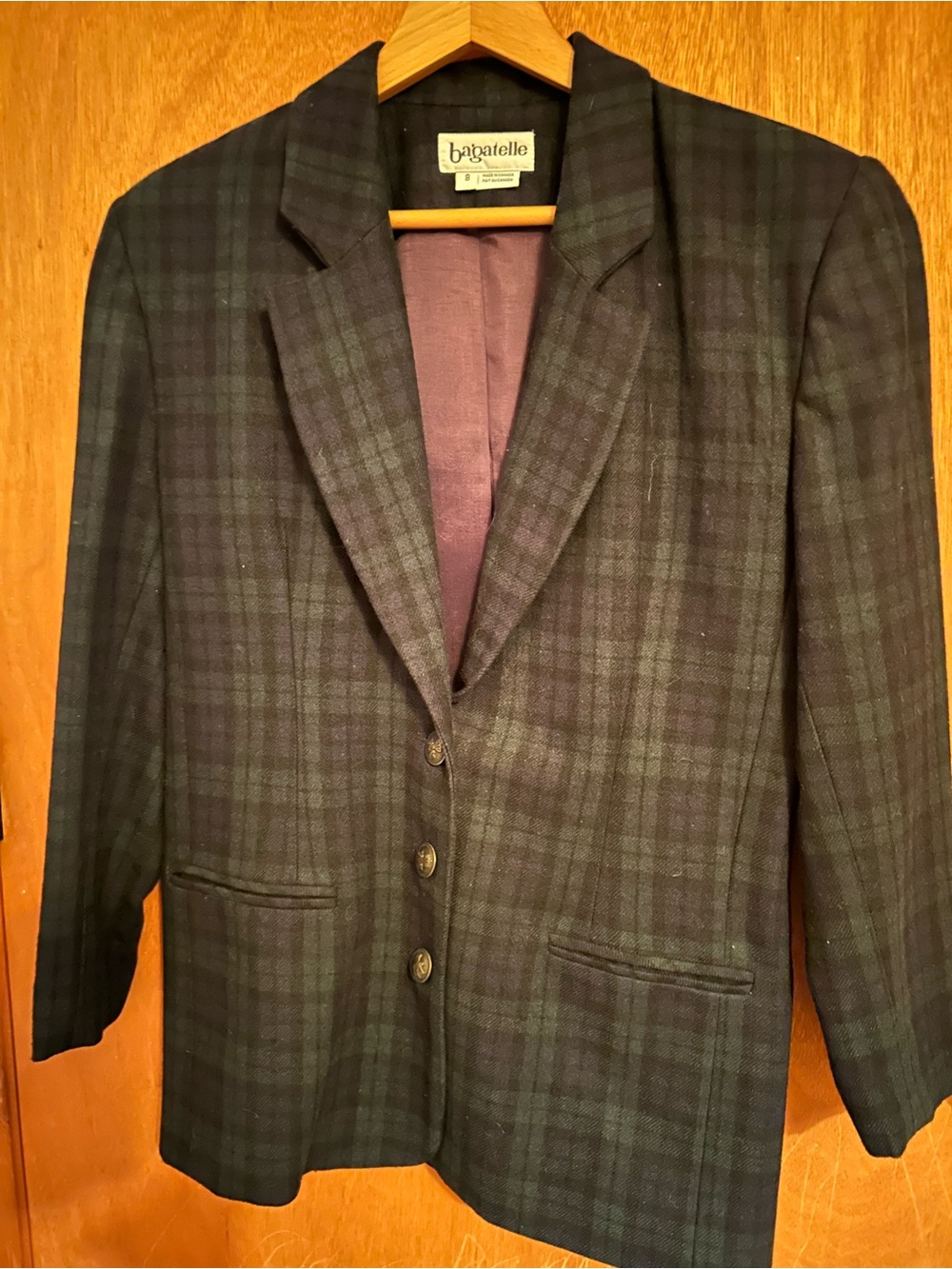 Woman’s bagatelle Dark Green & Navy Plaid Sport Coat